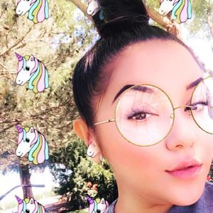 Meet your Posher, Marcella